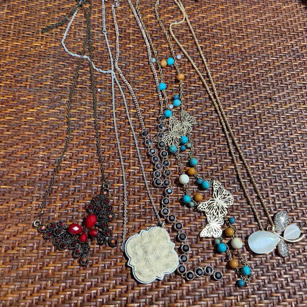 Chic Multi-Color Necklace Collection